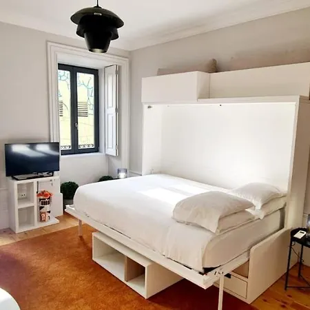 Bombarda Palace Studio *