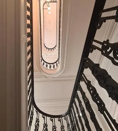 Bombarda Palace Studio Apartament *