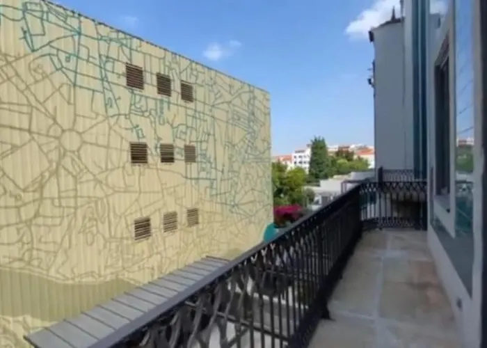 Bombarda Palace Studio *