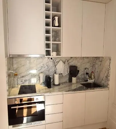 Bombarda Palace Studio * פורטו