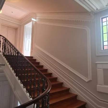 Bombarda Palace Studio